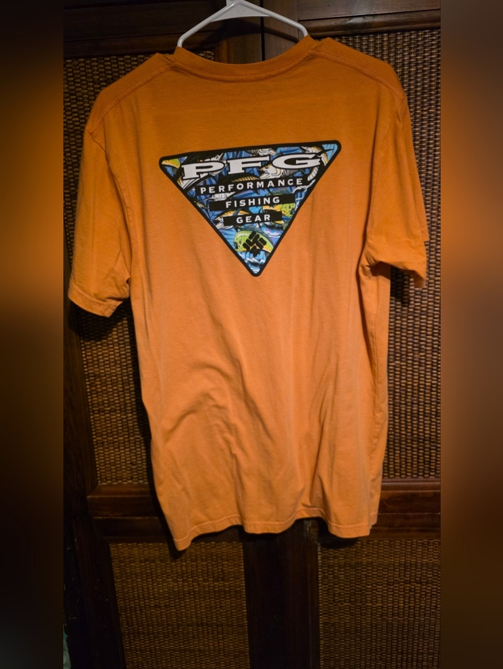 Columbia Orange Short Sleeve Men’s Tee with Chest Logo EUC Large - Picture 2 of 3
